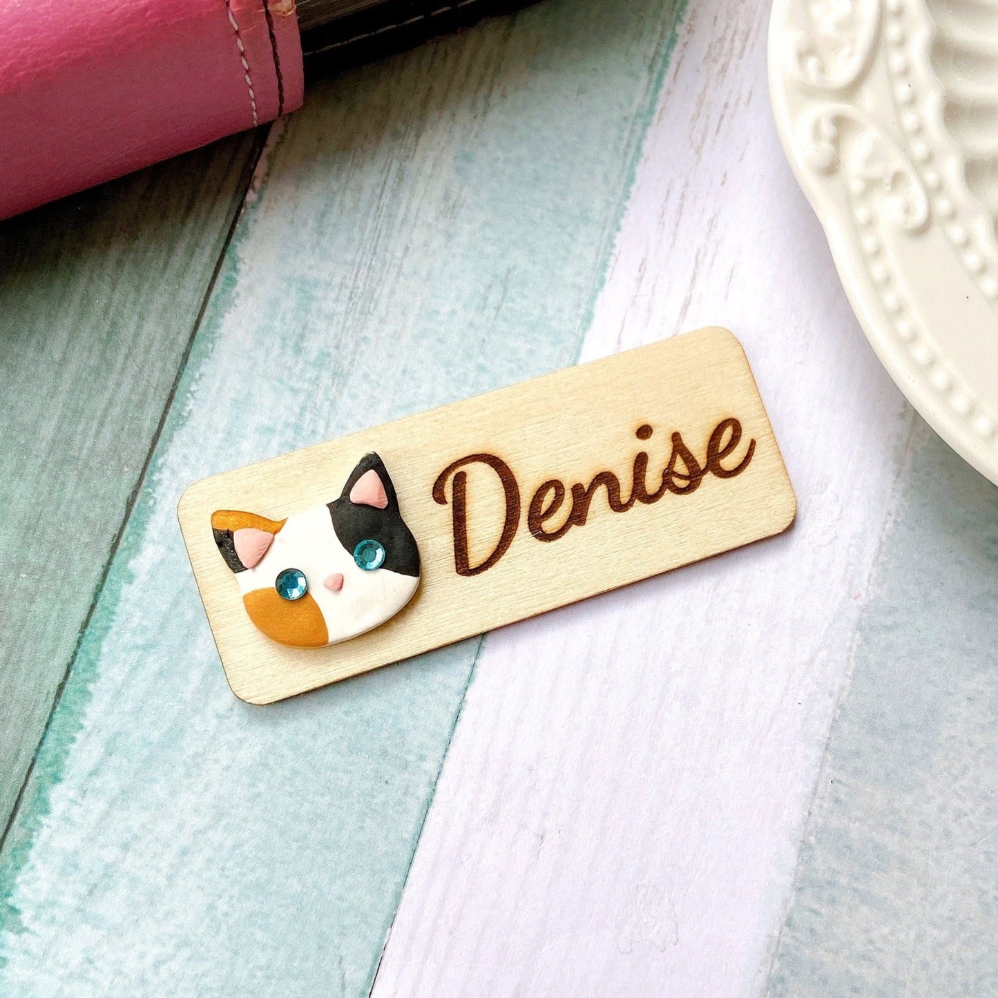 Handmade 3D Cat Head Personalized Wooden Name Tag Badge - Black and Brown Cat