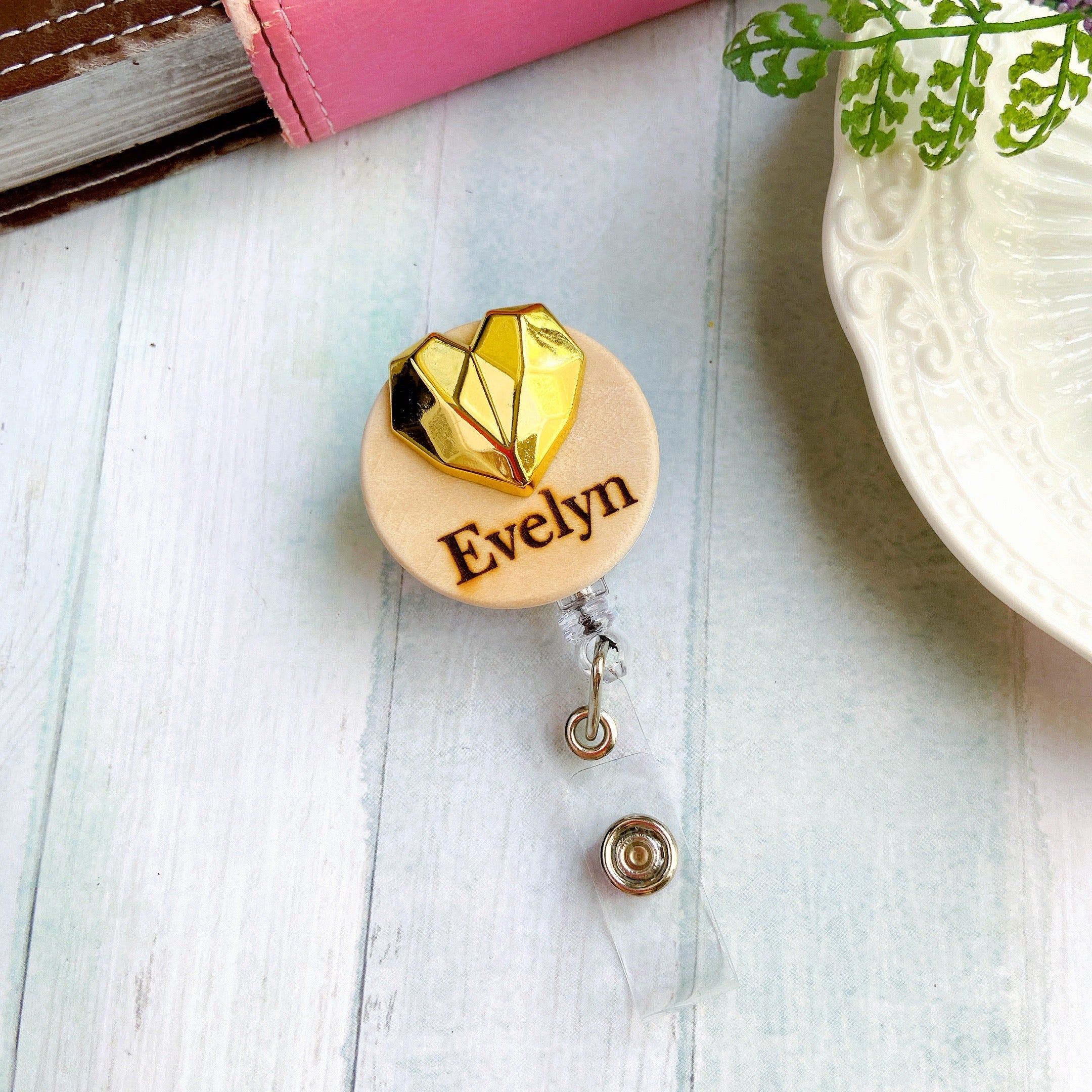 3D Metallic Diamond Heart Personalized Name Badge Reel - Gold – Mrs Beads  Accessories